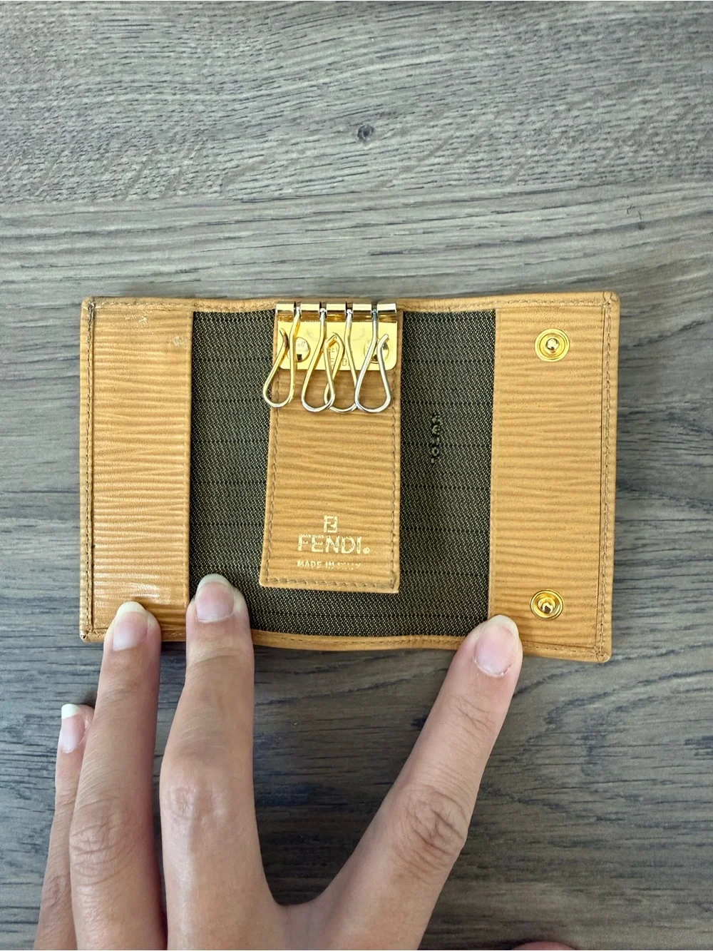 Fendi Textured Leather Wallet Set - Picture 12 of 15